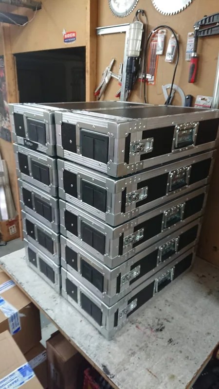 Rackcases im Stapel